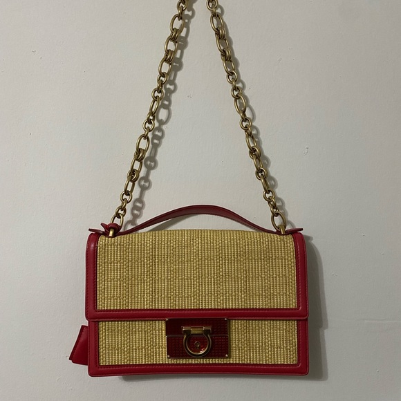 SALVATORE FERRAGAMO - Picture 3 of 16